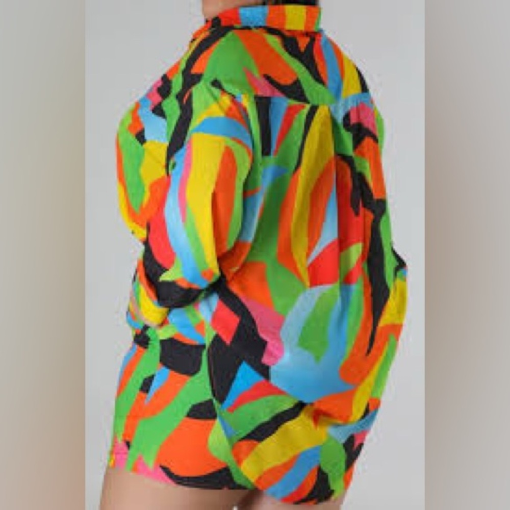Vibrant Abstract Two-Piece Set - Picture 4 of 5
